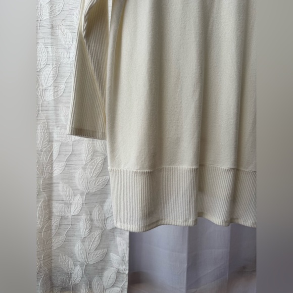 Vince Camuto White Relaxed 3/4 Sleeve Tunic - Picture 3 of 6